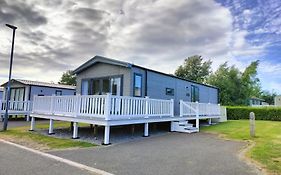 Presthaven Resort 3 Bedroom Luxury Gold 2024 Caravan